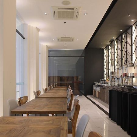 Delua Hotel Τζακάρτα Εξωτερικό φωτογραφία